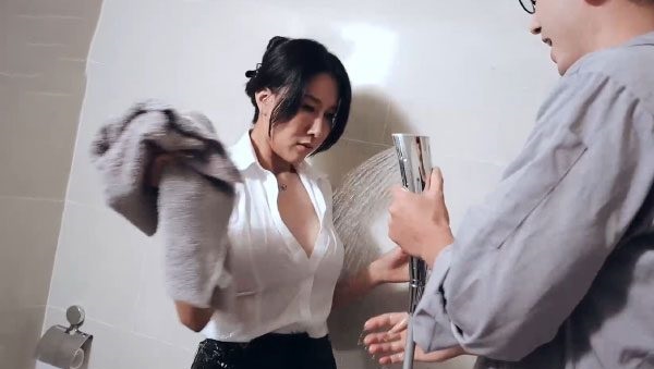 Anh Thợ Sửa ống Nước Láu Cá – Phim Sex Vietsub đầy Mê Hoặc Và Nóng Bỏng