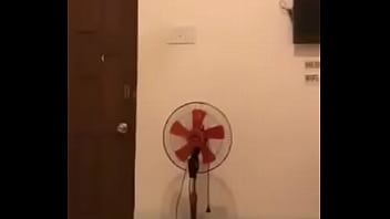 Cực Phẩm Nóng Bỏng: Nha Sĩ Vạn Hạnh – Chợ Lầu Bình Thuận Tung Clip Nóng Phần 1